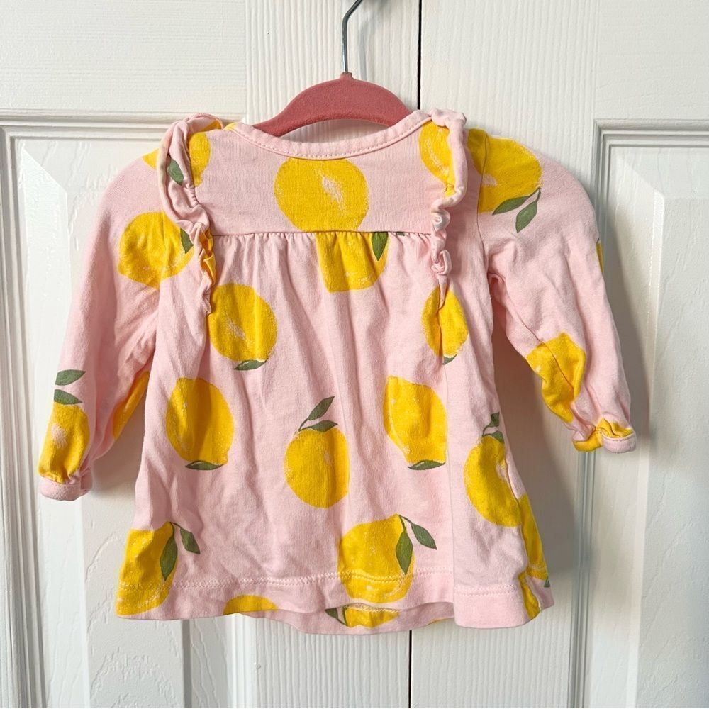 🍭4/$20 Carter’s Long Sleeve Lemon Ruffle Shirt for Baby Girl - 6 months